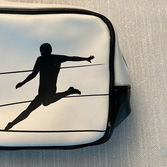 Deutsche Fussball Bund Licensed World Cup 2018 Toiletry Accessories Travel Bag - Picture 7 of 8